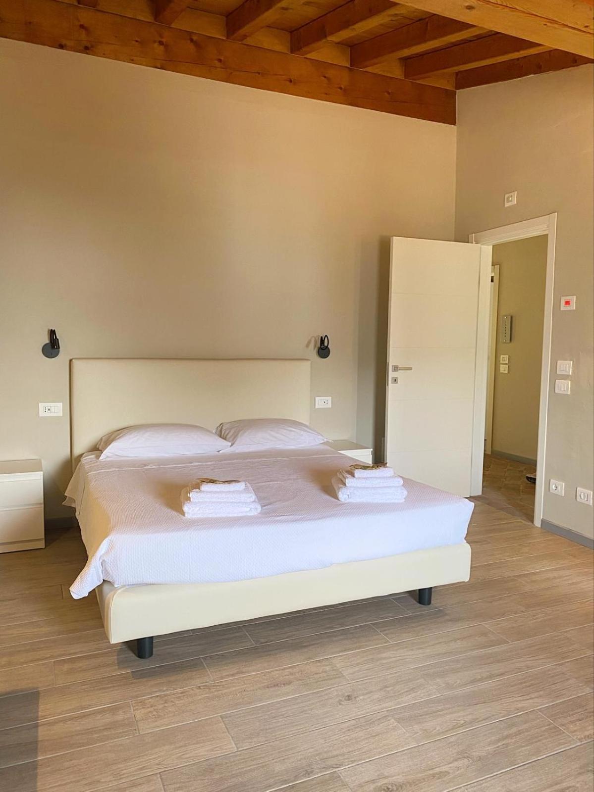 Agriturismo Cascina Carai 마로네 외부 사진